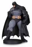 DC Comics - socha Batman (Andy Kubert) 30 cm