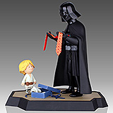 Star Wars - soška s knihou Darth Vader and Son 25 cm