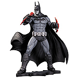 Batman Arkham City - soška Batman 25 cm