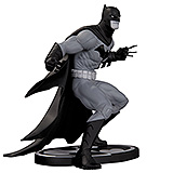 Batman Black & White - soška Batman (Greg Capullo) 21 cm