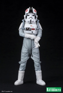Star Wars ARTFX+ - soška AT-AT Driver 18 cm