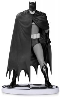 Batman Black & White - soška Batman (David Mazzucchelli) 2nd Edition 20 cm