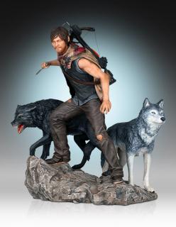 The Walking Dead - soška Daryl & the Wolves 26 cm