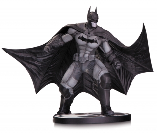 Batman Black & White - soška Batman (Arkham Origins) 16 cm