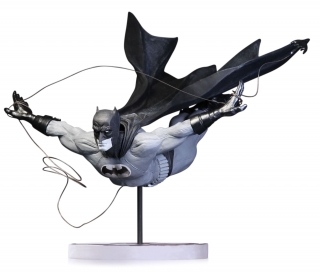 Batman Black & White - soška Dick Grayson as Batman (Jock) 2nd Edition 23 cm