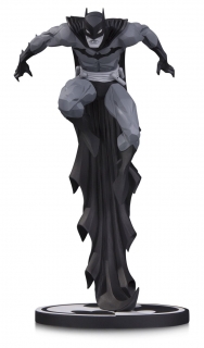 Batman Black & White - soška Batman (Jonathan Matthews) 23 cm