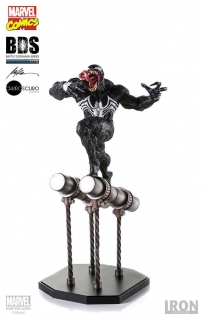 Marvel Comics - socha Venom 37 cm